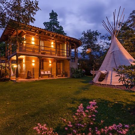 Hostal Casa Del Arte Robles 외부 사진