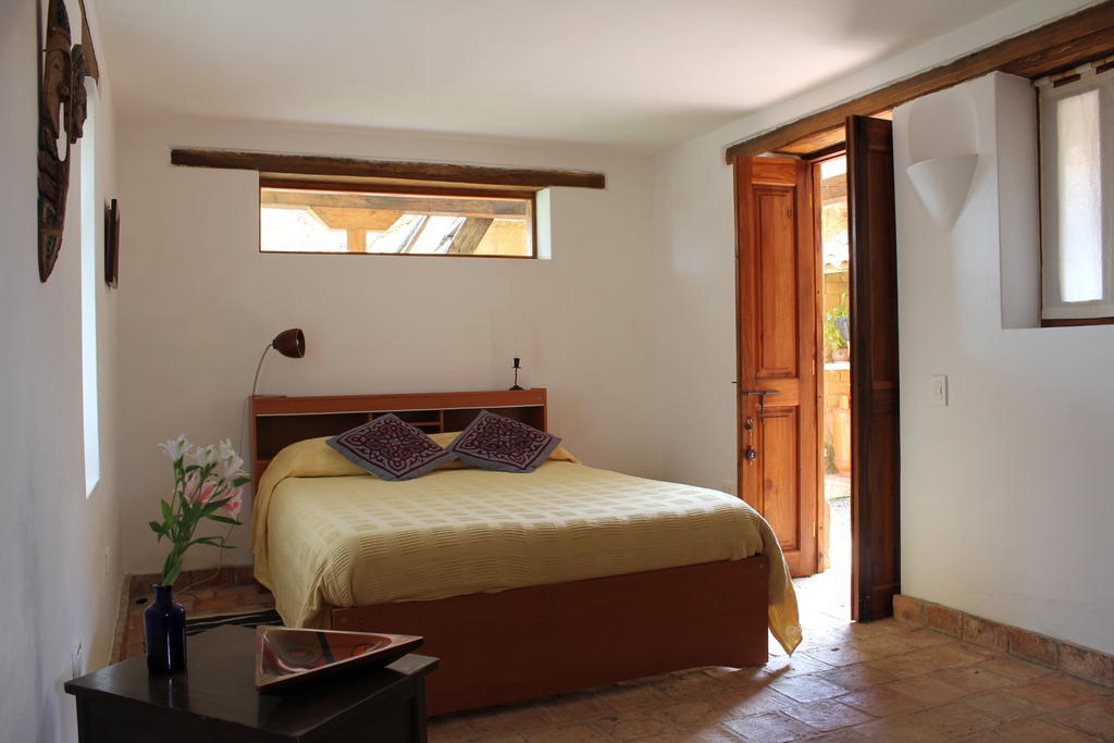 Hostal Casa Del Arte Robles 객실 사진