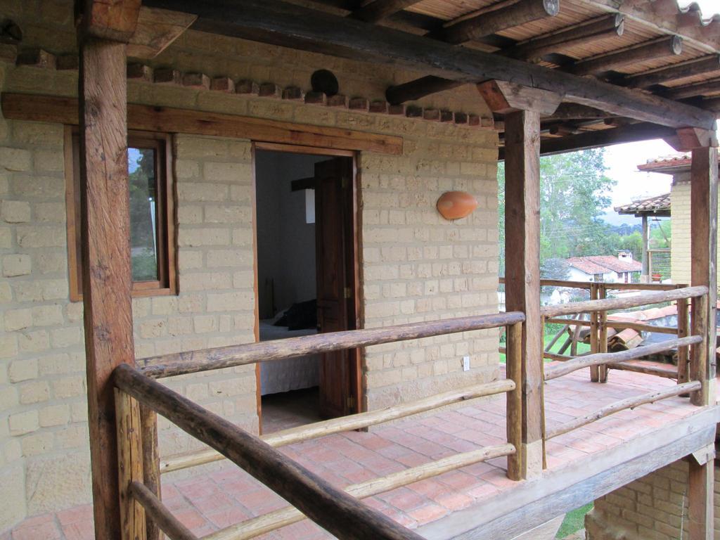 Hostal Casa Del Arte Robles 외부 사진