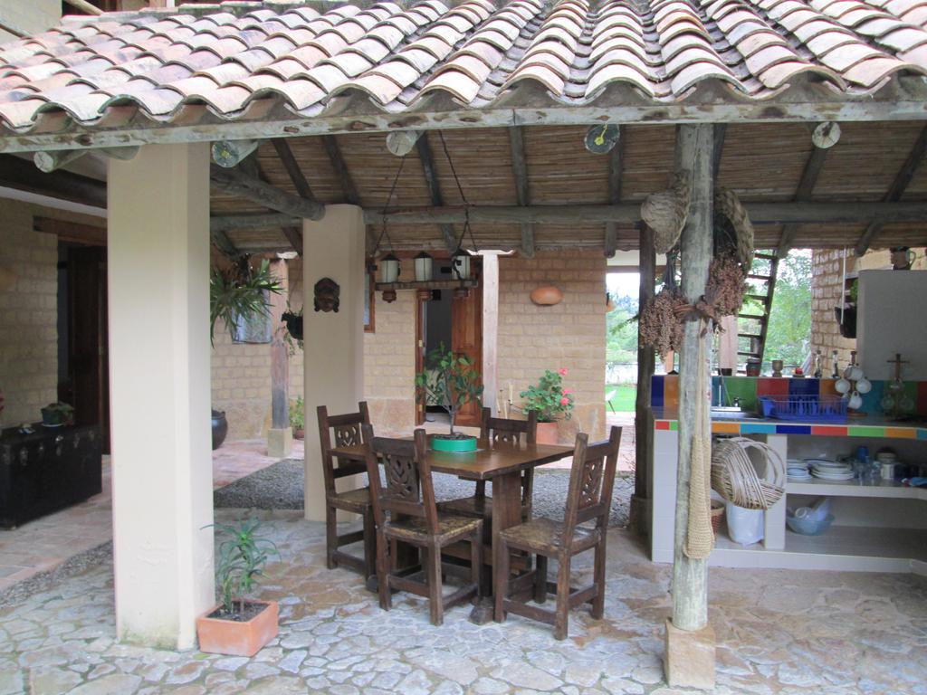 Hostal Casa Del Arte Robles 외부 사진