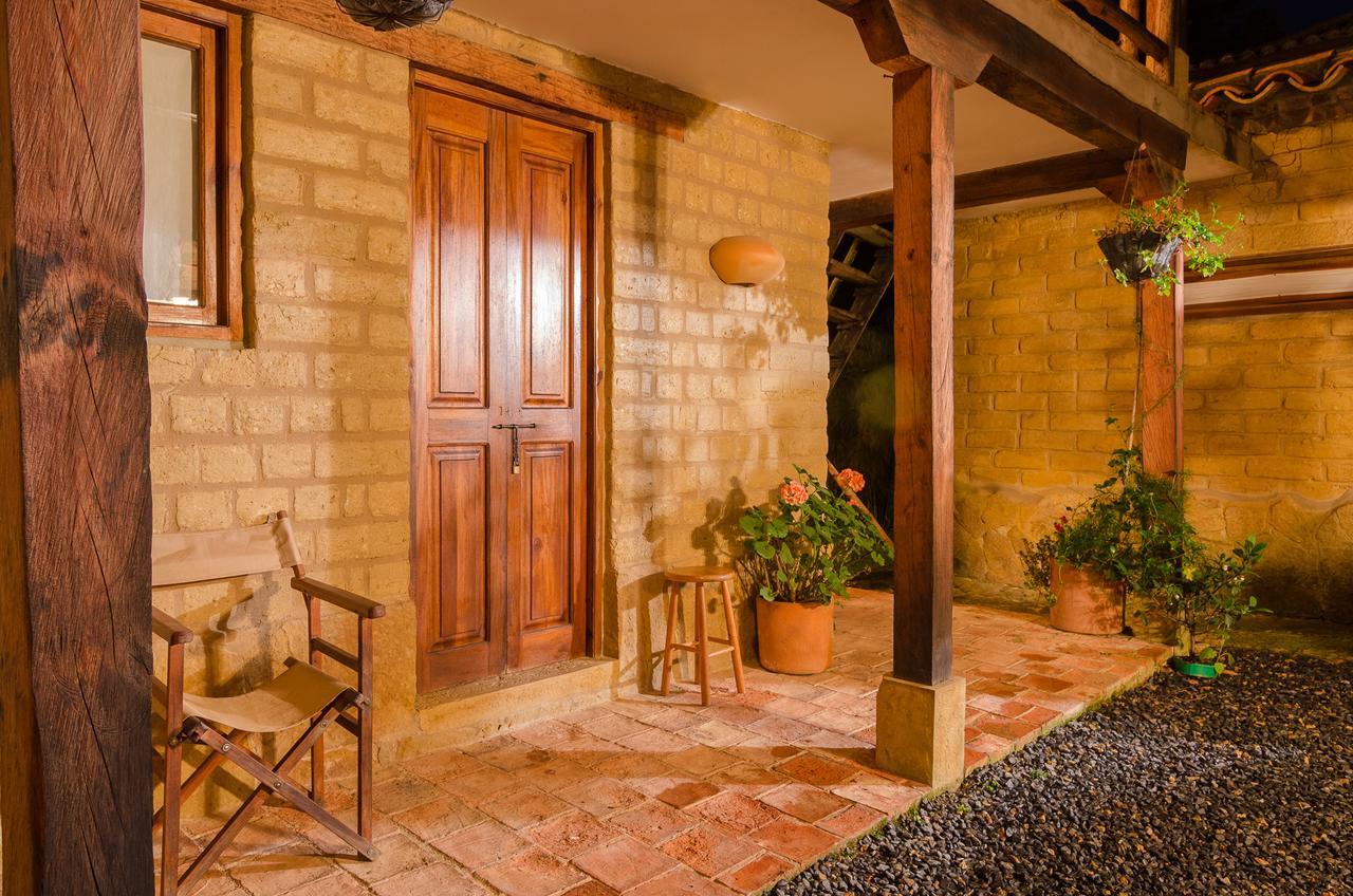 Hostal Casa Del Arte Robles 외부 사진